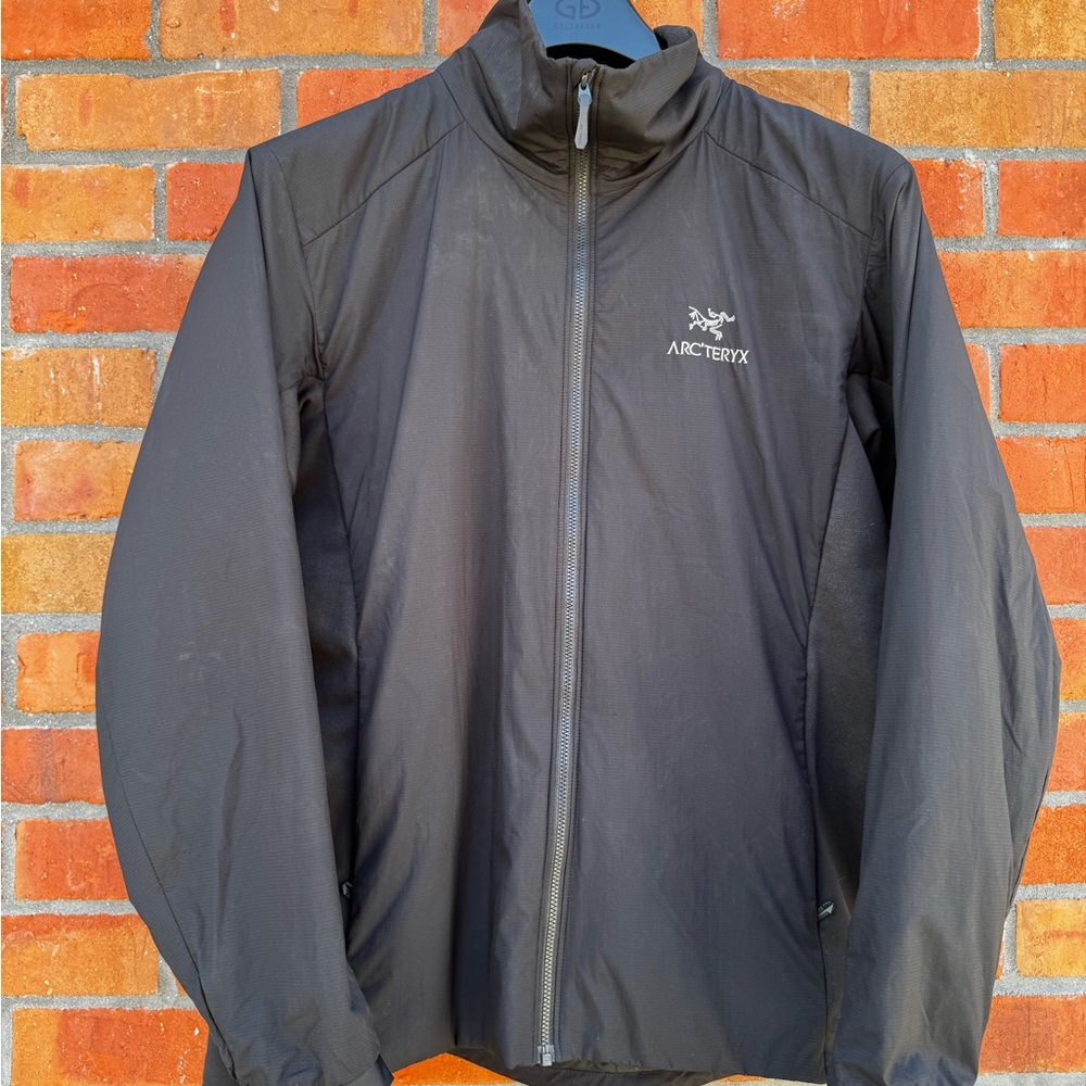 Arc'teryx Women’s Atom Jacket (no hood in black)